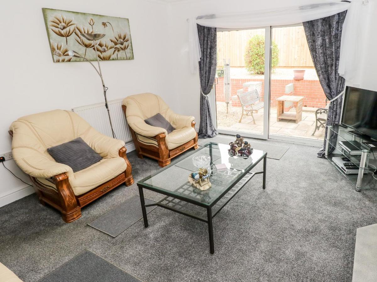 23 Charles Thomas Avenue Villa Pembroke Dock Kültér fotó
